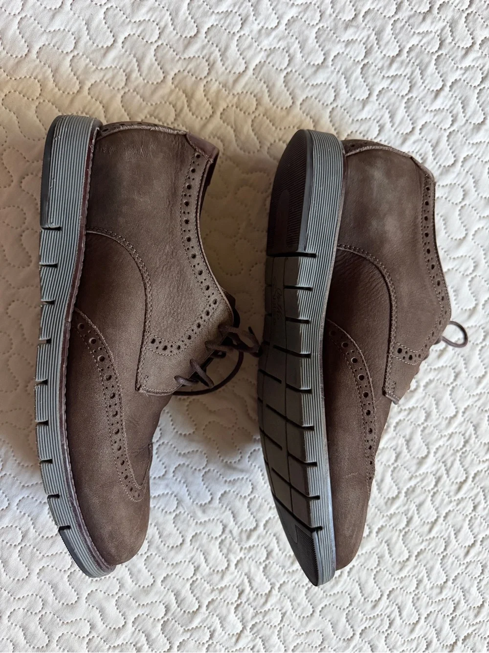 Johnston & Murphy Martell  Brown Leather Wingtop Oxford Rubber Outsole Size 9.5